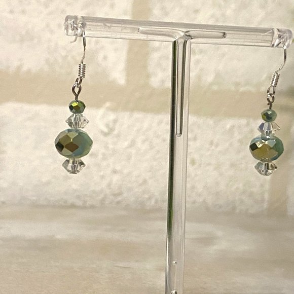 3/$18 Gorgeous Clear & Iridescent Sea Foam Green Faceted Glass Bead Silver Hook - Picture 8 of 8